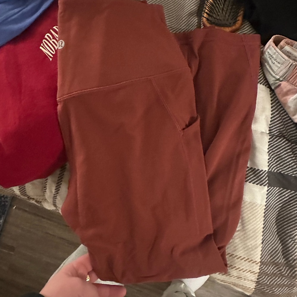 Lululemon Align Crop with Pockets